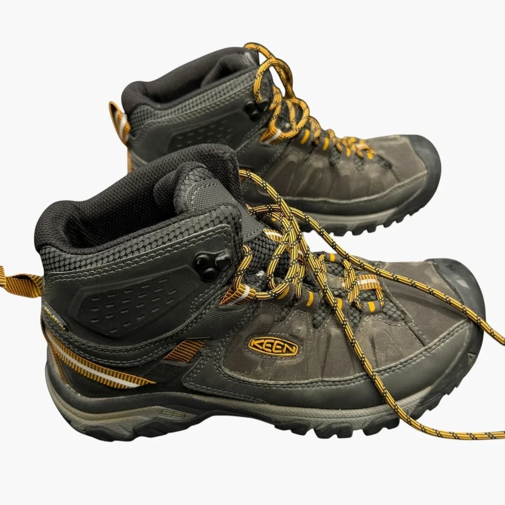 Keen equals women